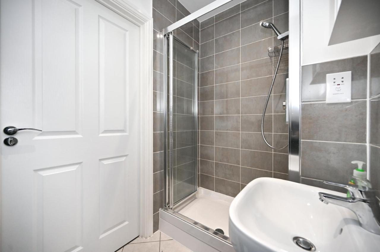 Luxury 2Bedroom - 2Bath - Prime Location - Patio Harrow on the Hill Exterior photo