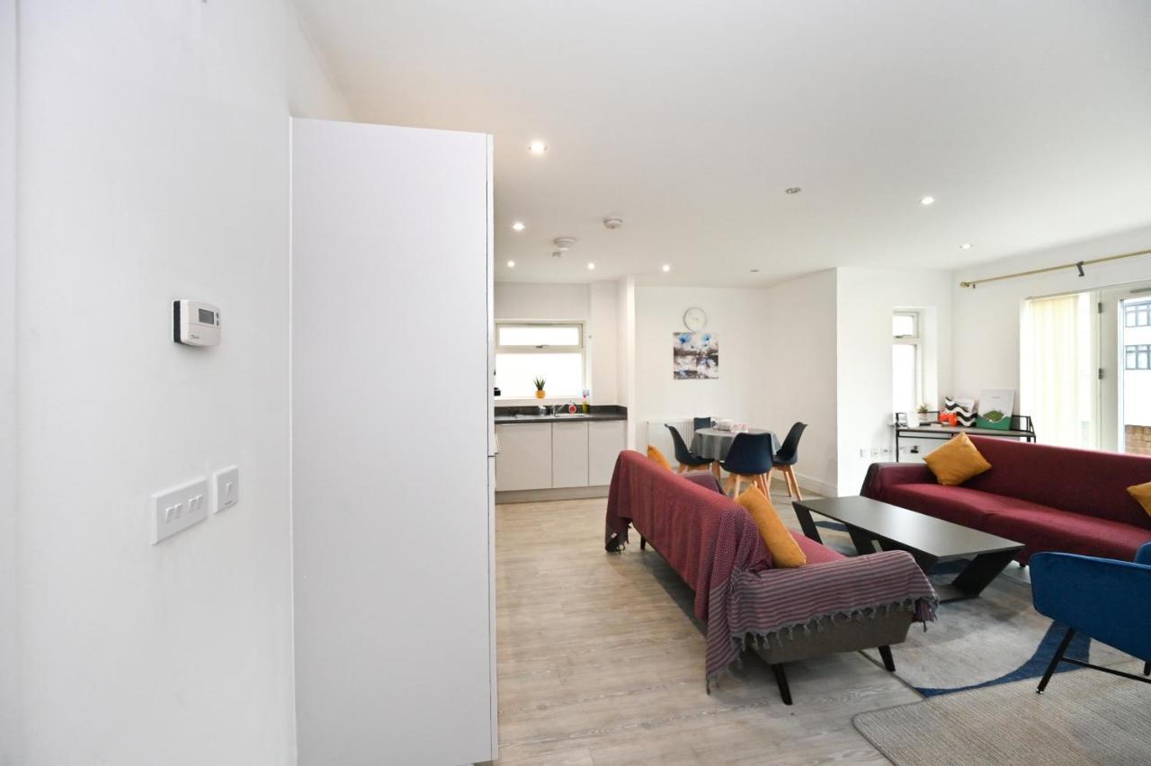 Luxury 2Bedroom - 2Bath - Prime Location - Patio Harrow on the Hill Exterior photo