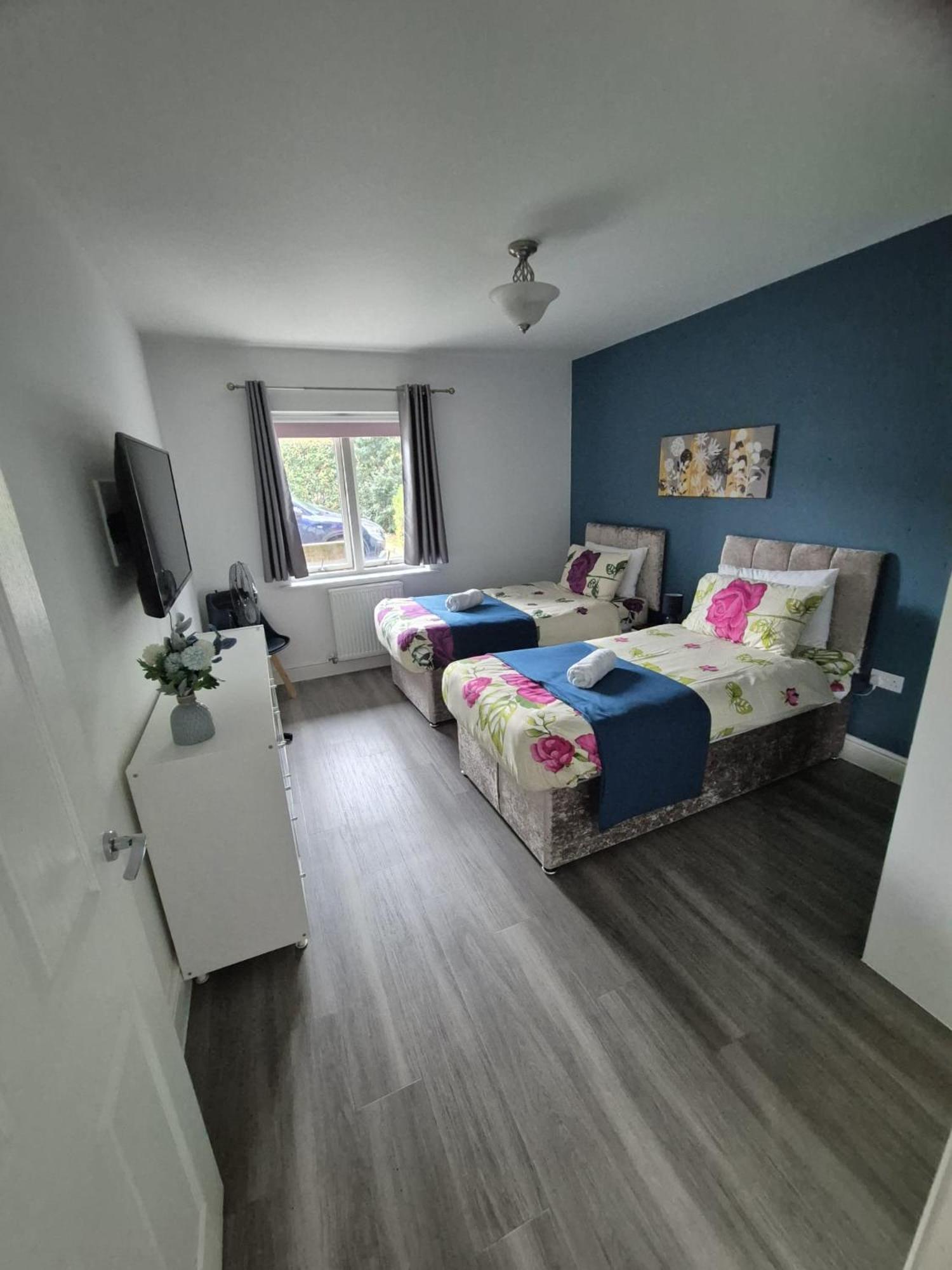 Luxury 2Bedroom - 2Bath - Prime Location - Patio Harrow on the Hill Exterior photo
